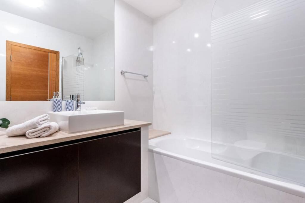 Baia Da Luz- Ground Floor Apartment Ngoại thất bức ảnh